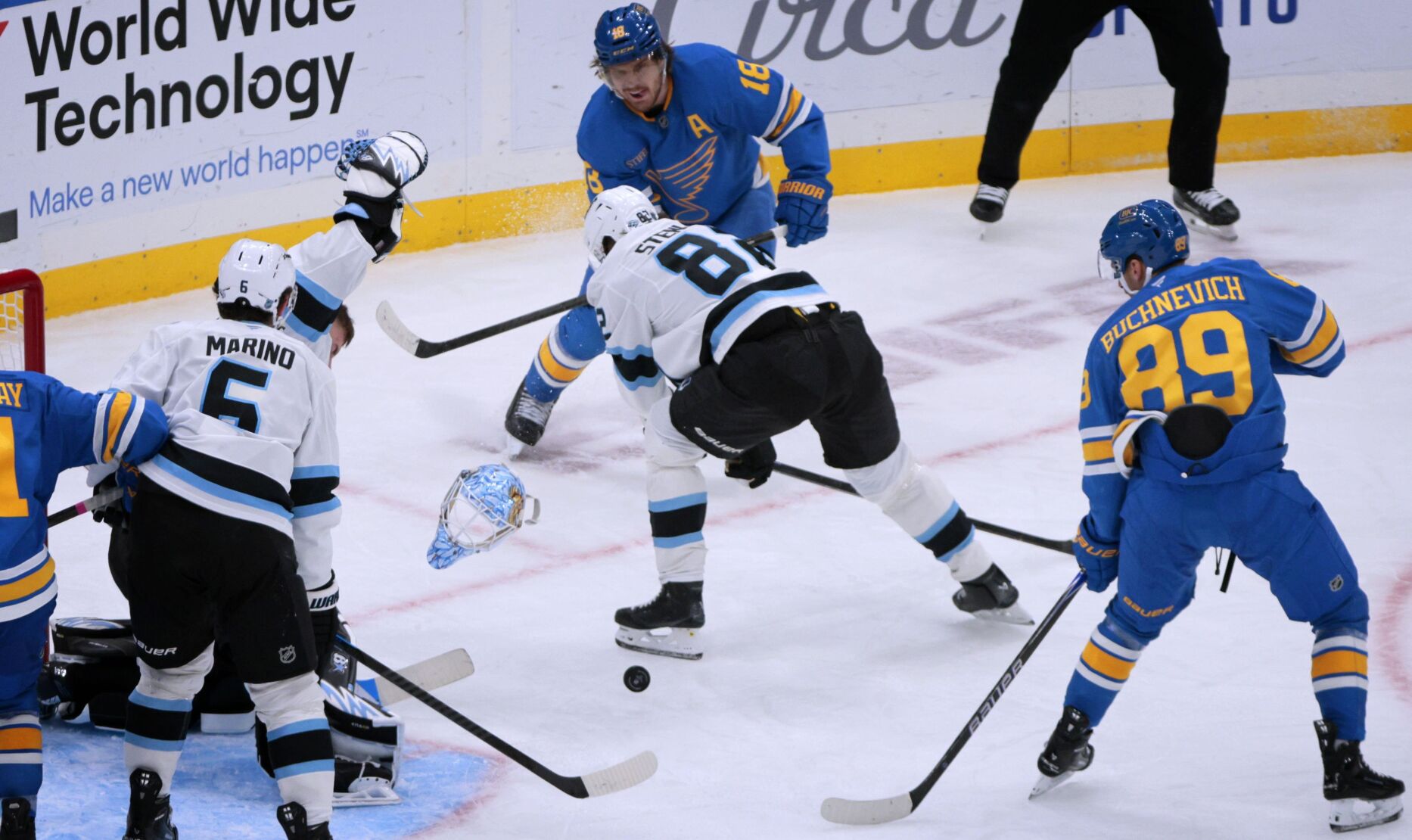 Blues host the Mammoth